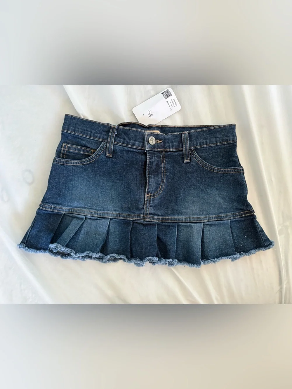Forever 21 Dark Blue Denim Pleated Mini Skirt